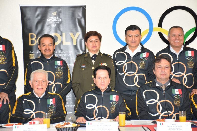 MEDALLISTAS OLÍMPICOS DE MÉXICO CON NUEVA DIRIGENCIA