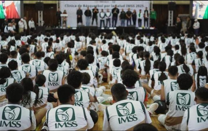 Clínica de Básquetbol por la Salud del IMSS
