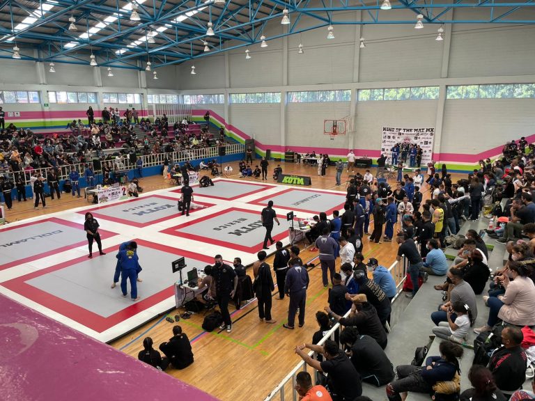 Continúa la tradición de King Of The Mat, Artes Marciales Mixtas en la Miguel Hidalgo