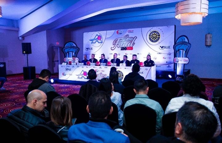 Gran Final entre el equipo de “Astros” de Jalisco y “Fuerza Regia” de Monterrey.