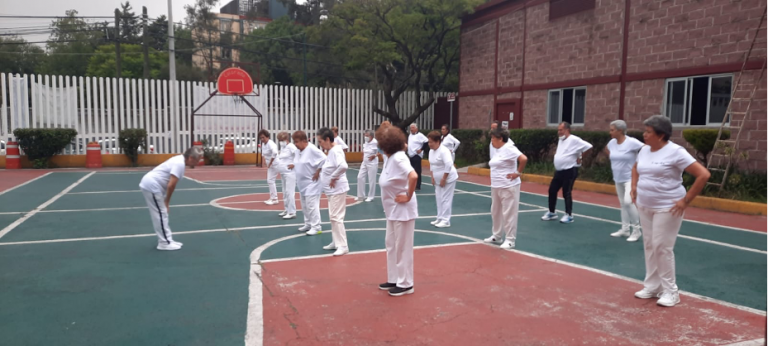 CELEBRACIÓN “DÍA DEL ABUELO” EN EL DEPORTIVO GRAN LIBERTADOR.