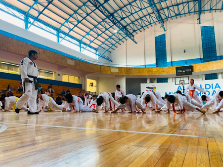 “Examen de grados menores de taekwondo en el Plan Sexenal”