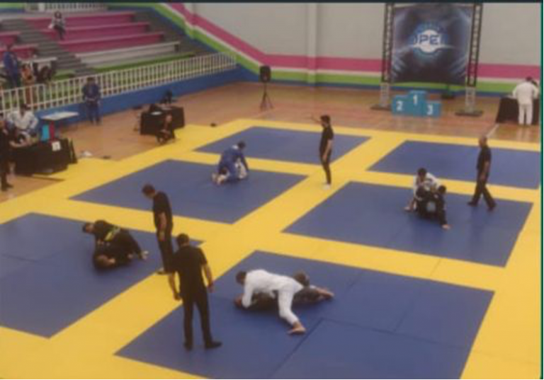 Torneo de Jiu – Jitsu Brasileño en el Deportivo José María Morelos y Pavón MH