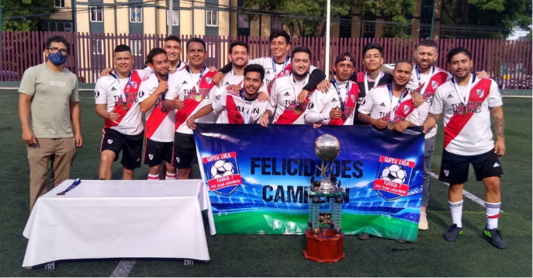 “FINAL DEL TORNEO VARONIL LIBRE DE LA SUPER LIGA FUT 7 EN EL DEPORTIVO GRAN LIBERTADOR”